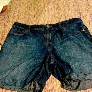 Only wore once and didn’t fit it properly